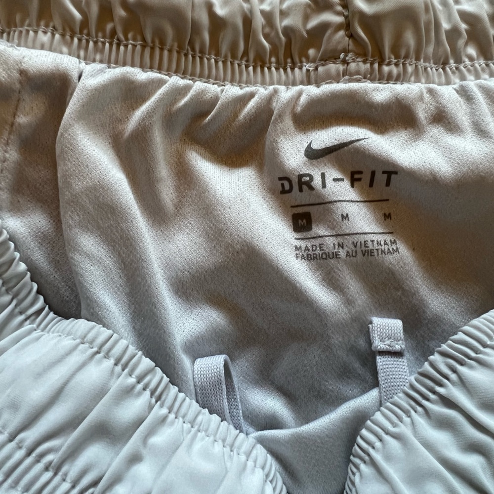 Nike Tempo Running Shorts - Picture 9 of 15